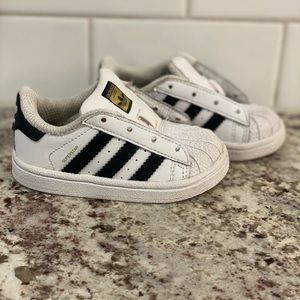 Adidas Superstar Toddler Size 5 Shoes